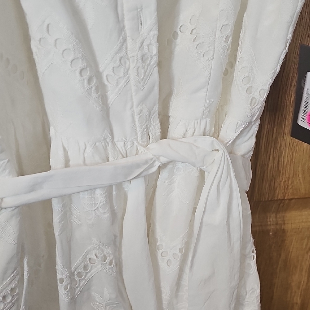 Vince Camuto White Lace Mini Dress - Picture 4 of 11